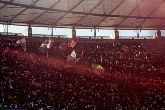 Torcida do Flamengo no Maracanã