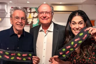Caetano e Paula Lavigne recebem Geraldo Alckmin em apoio ao vice