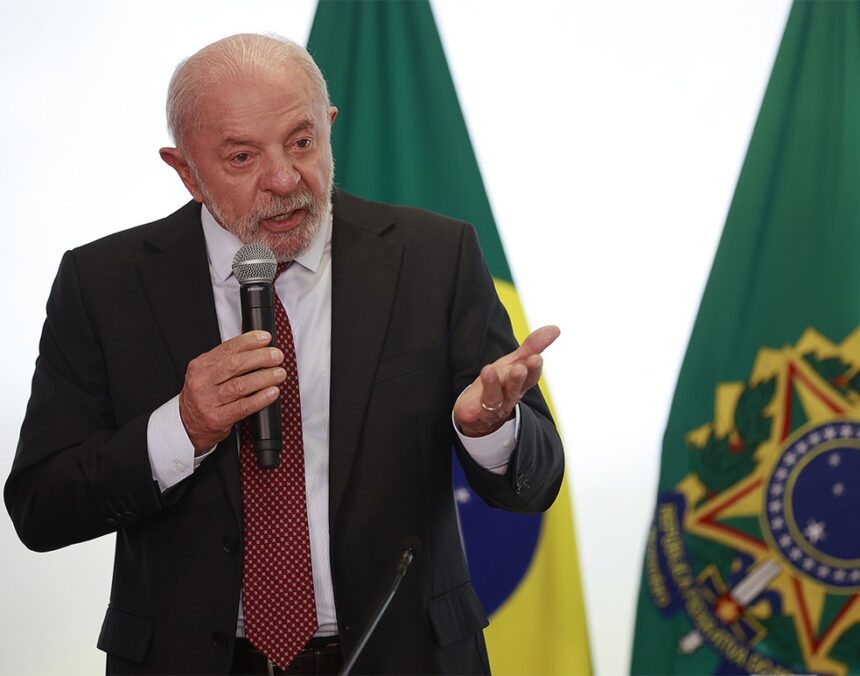 Presidente Lula durante pronunciamento político