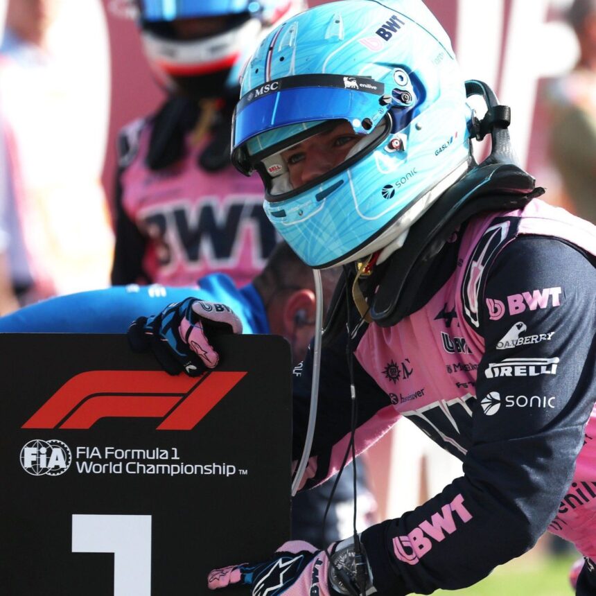 Gasly, da Alpine, comemora pole position do GP da Itália