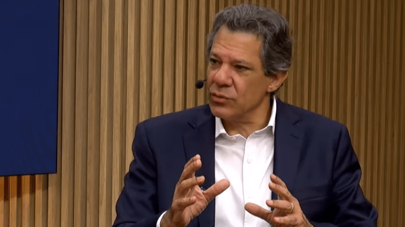 Fernando Haddad durante evento de campanha eleitoral em São Bernardo do Campo