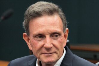 Deputado federal Marcelo Crivella (Republicanos-RJ) em participação em comissão especial que debate ampliação da imunidade tributária para templos religiosos, na Câmara