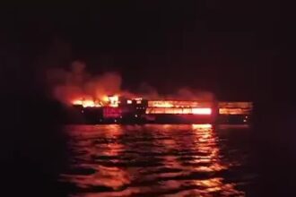 Incêndio em balsa nas Filipinas deixa dezenas de mortos