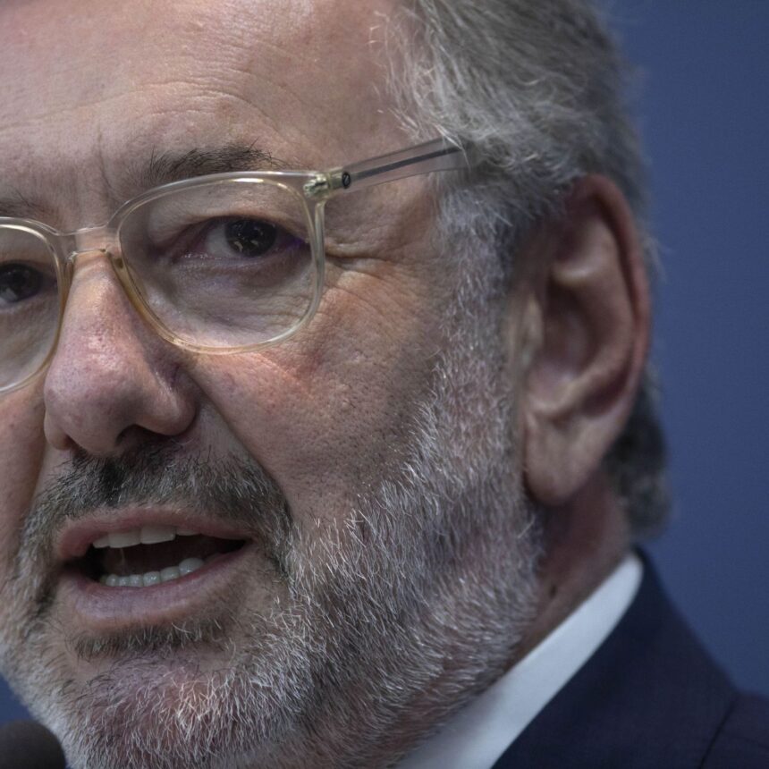 O ministro do Desenvolvimento, Indústria, Comércio e Serviços, Márcio Elias Rosa