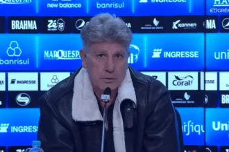 Renato Portaluppi em entrevista coletiva no Grêmio