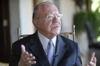 Sarney tem quadro estável e médicos preveem alta nos próximos dias