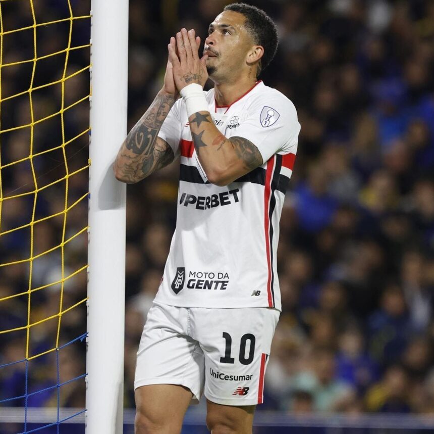 Luciano em Boca Juniors 1 x 0 São Paulo pela Copa Sul-Americana