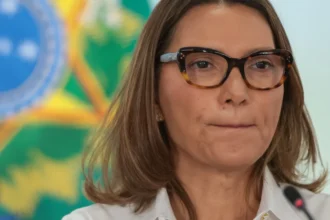 Pintora Lucia Laguna morre aos 85 anos em sua casa no Rio de Janeiro