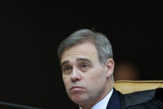 STF analisa relatório da PF em meio a alegações de monitoramento