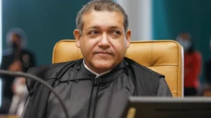 Ministro Nunes Marques em sessão do TSE