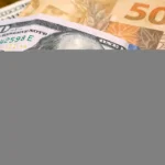 Gráfico financeiro e notas de dólar em operação de mercado