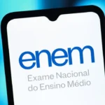 Estudantes preparando-se para o Exame Nacional do Ensino Médio