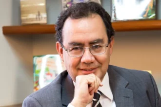 Augusto Cury em ato de campanha eleitoral