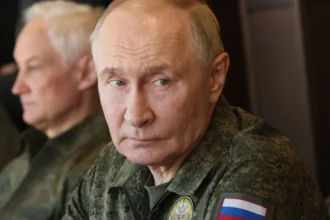 Bandeira da Rússia em evento oficial