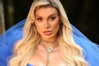 Andressa Urach em registro público.