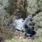 Destroços de helicóptero em área de mata na Serra Catarinense