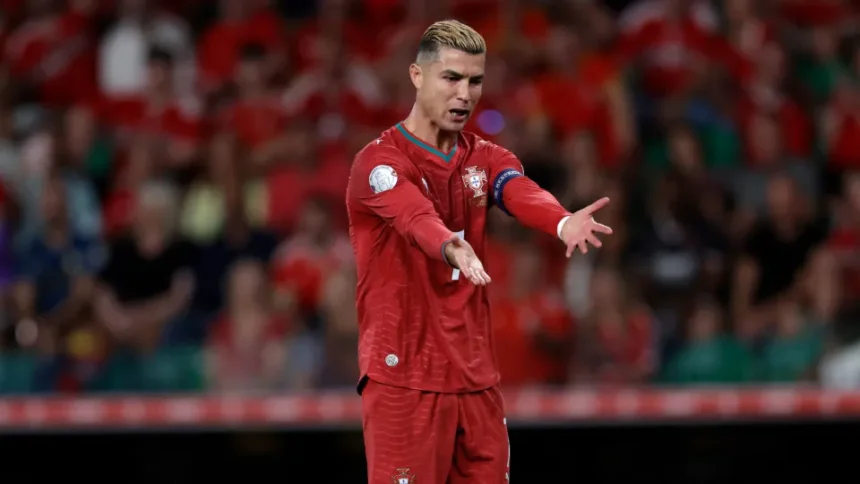 Cristiano Ronaldo em partida pela seleção portuguesa