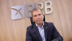 BRB bloqueia bens de ex-presidente, mas encontra contas vazias