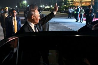 Vladimir Putin durante visita à Índia para encontro do Brics