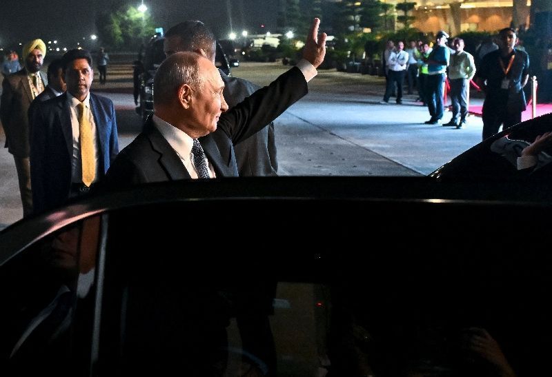 Vladimir Putin durante visita à Índia para encontro do Brics