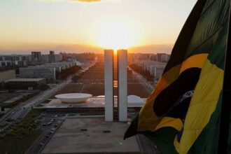 Pesquisa sobre confiança dos brasileiros no Supremo Tribunal Federal