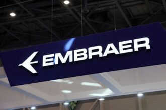 Logo da Embraer em Genebra