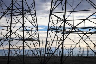 Sistema de baterias para transmissão de energia no Acre