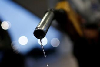 Bomba de combustível em um posto de gasolina, em Brasília