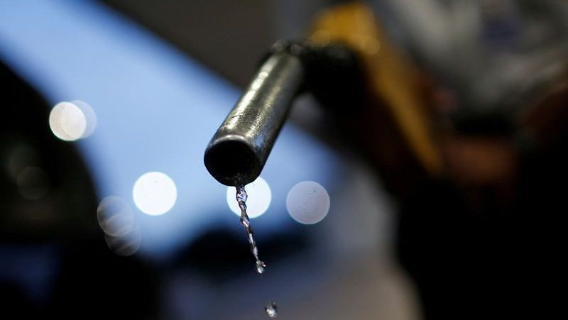 Bomba de combustível em um posto de gasolina, em Brasília