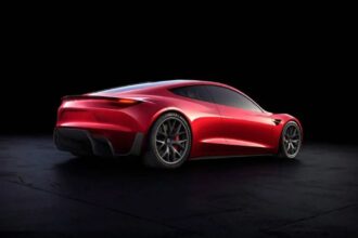 Visão traseira do Tesla Roadster