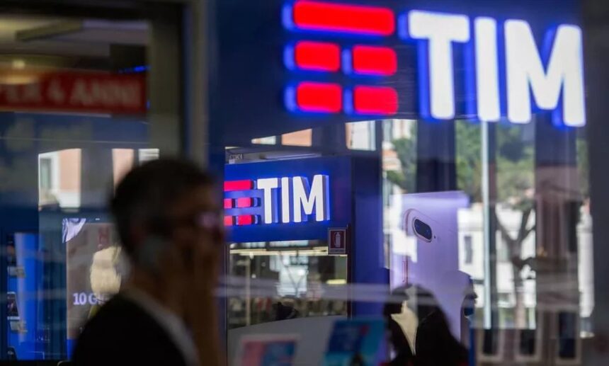 Estatal italiana de correios se torna controladora indireta da TIM Brasil