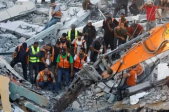 Veja imagens de crianças que sobreviveram a desabamento de prédio em Gaza