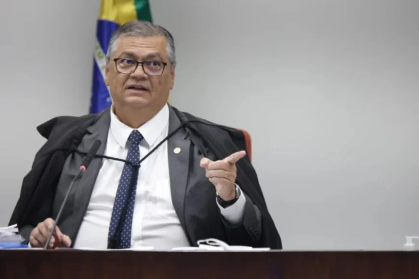 Magistrados reagem a Dino após fala sobre corrupção no Judiciário