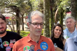 Romeu Zema (Novo) durante campanha