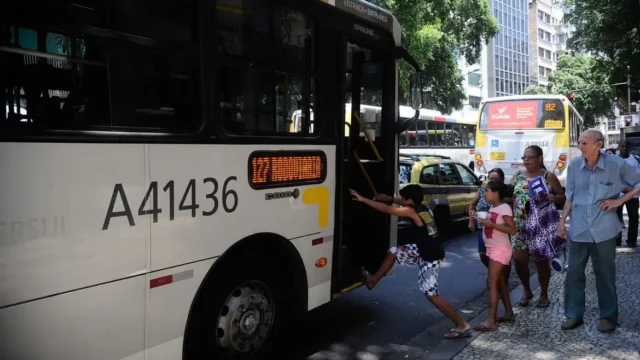 tarifa zero, transporte público