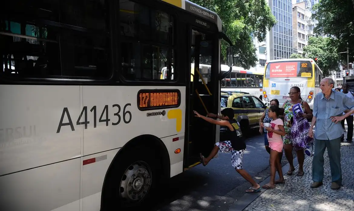 tarifa zero, transporte público
