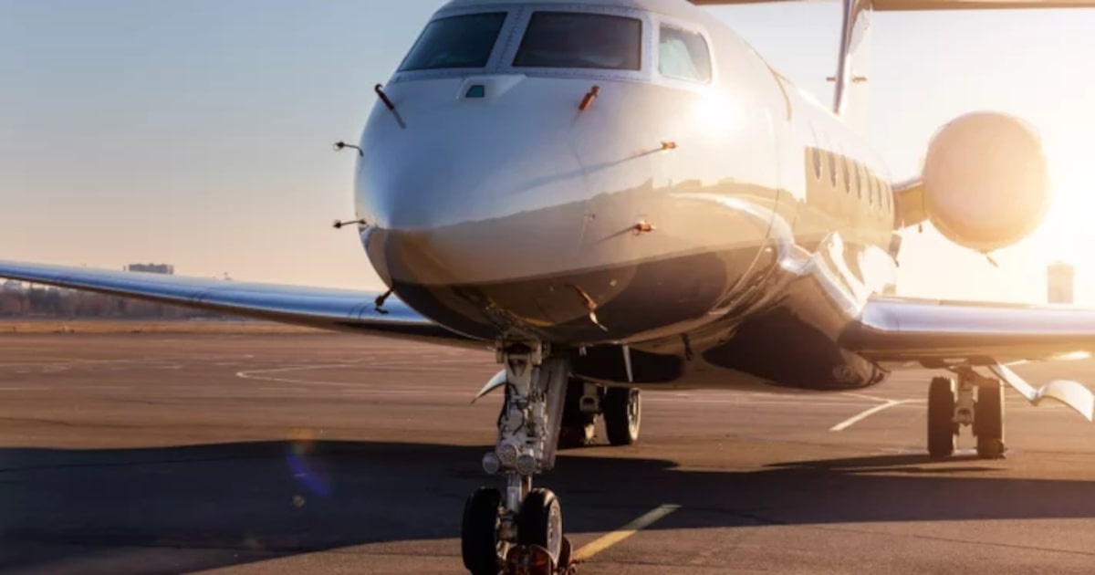 American Airlines tem receita recorde, mas prejuízo mais que dobra e pressiona ações
