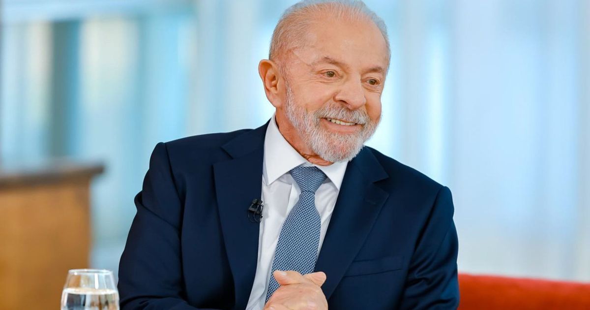 Lula promete tarifa zero aos fins de semana e anuncia PEC ao Congresso