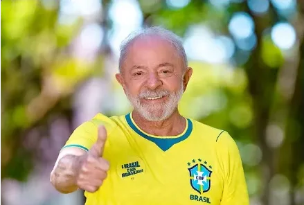 Lula vestiu camisa da seleção Brasileira em ato virtual | Crédito: Ricardo Stuckert