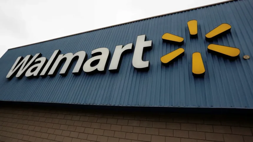 Fachada de supermercado do grupo Carrefour, controlador do antigo Walmart no Brasil