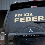 Viaturas da Polícia Federal em operação durante o período eleitoral.