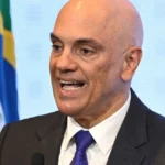 Urna eletrônica e ambiente de votação nas eleições