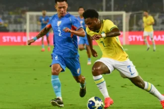 Jogadores da Seleção Brasileira comemoram gol em partida amistosa