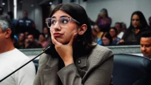 Eduarda Campopiano em evento político